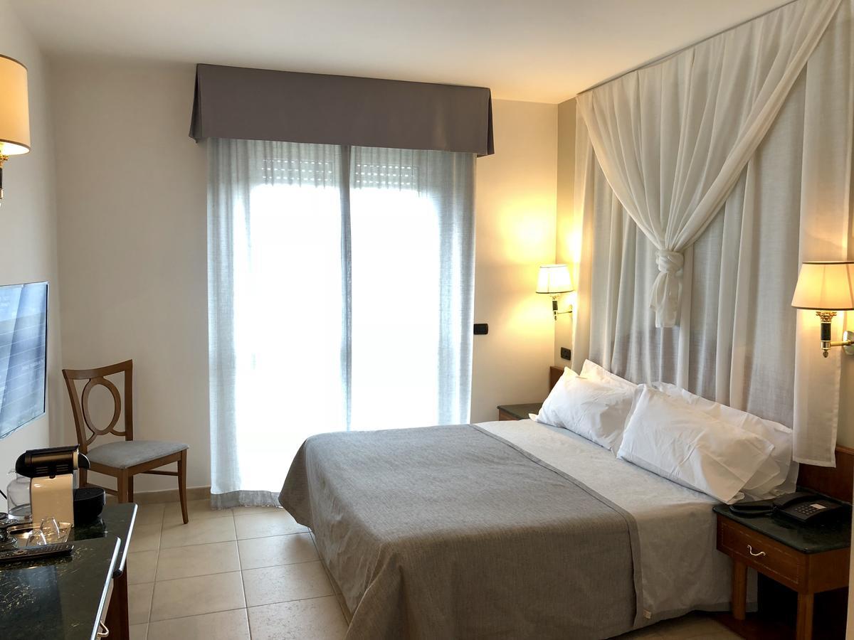 Ariae Dependance - Alihotels Сан-Джованни-Ротондо Экстерьер фото